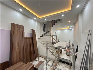 Bán nhà riêng văn trì  bắc từ liêm  dt 34m 2  4 tầng  ngõ rộng an sinh đỉnh  8.x tỷ