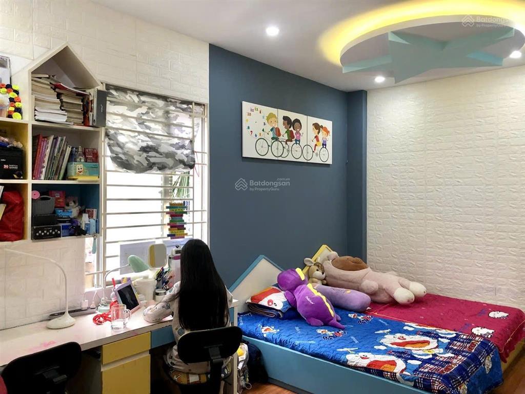 Bán căn hộ chung cư tòa a bộ quốc phòng hoàng quốc việt  104m2  3pn 2vs  11.x tỷ  ở ngay