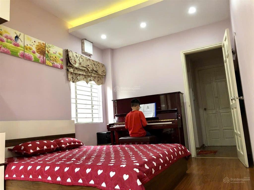 Bán căn hộ chung cư tòa a bộ quốc phòng hoàng quốc việt  104m2  3pn 2vs  11.x tỷ  ở ngay
