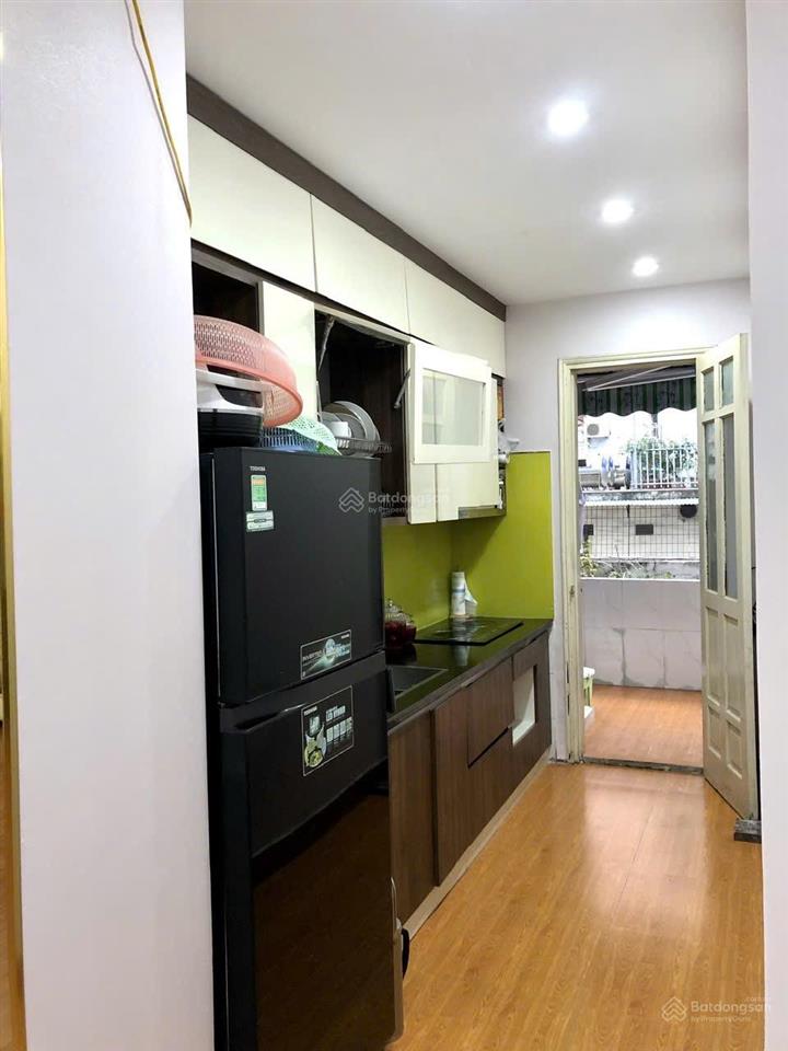 Cần bán căn hộ 104m2  3pn 2wc  hoàng quốc việt  11.x tỷ  khu cán bộ ở cực sướng
