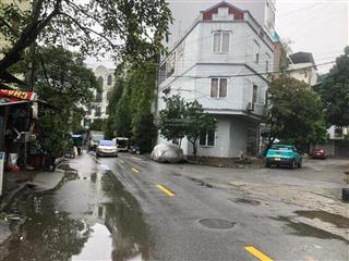 Bán đất kđt xa la hà đông, dt 30.2m2  mt 5.6m  ô tô vào nhà  sát phố  chỉ nhỉnh 7 tỷ