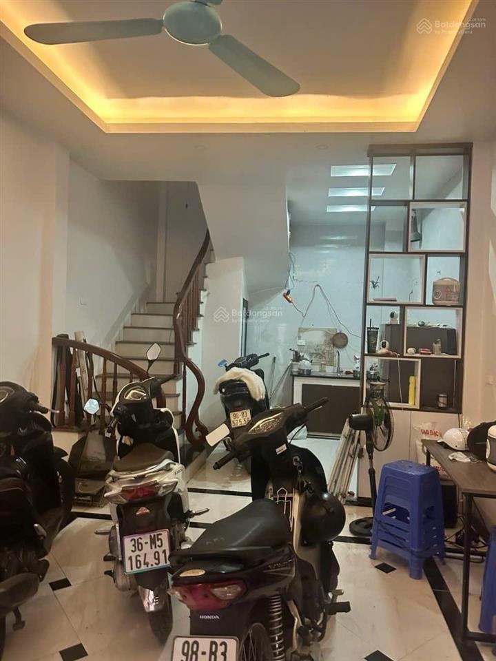 Bán nhà la nội hà đông, dt 33.5m2, 5 tầng ô tô tránh, kinh doanh đỉnh, chào 9.x tỷ