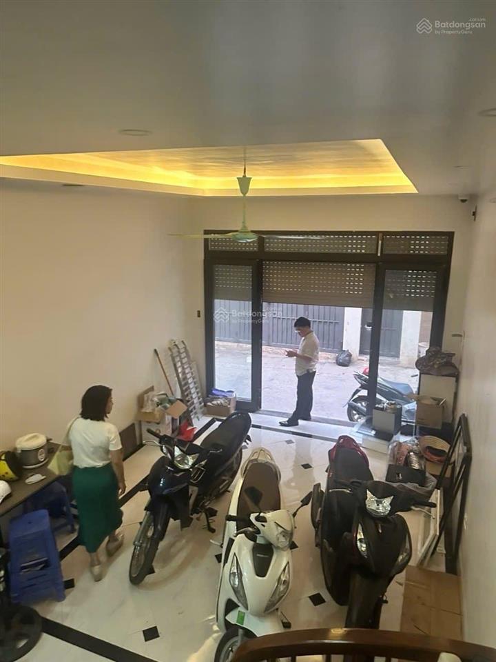 Bán nhà la nội hà đông, dt 33.5m2, 5 tầng ô tô tránh, kinh doanh đỉnh, chào 9.x tỷ