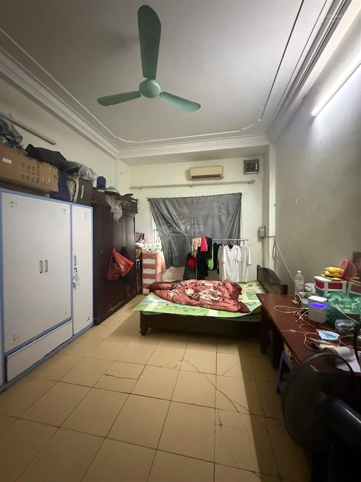 Bán nhà trương định, hai bà trưng, dt 33m, 4 tầng, mt 4m, 30m ra phố, 10p ra hồ gươm, chỉ 7.x tỷ