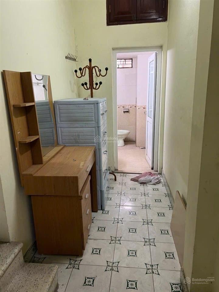 Bán nhà chùa bộc, đống đa  dt 24.1/30m, 5 tầng, mt 3.9m, 2 thoáng, chỉ nhỉnh 8 tỷ