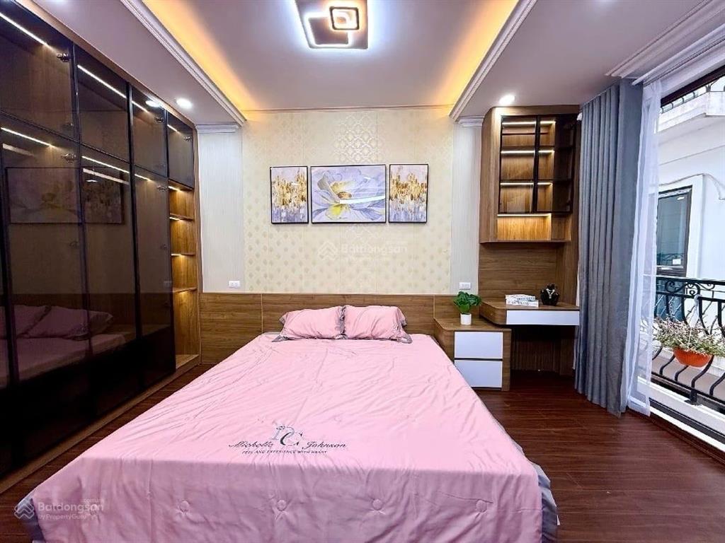 Bán nhà đẹp định công thượng, ô tô đỗ cửa, ngõ thông, dt 31m, 5 tầng, mt 4m, 8.x tỷ