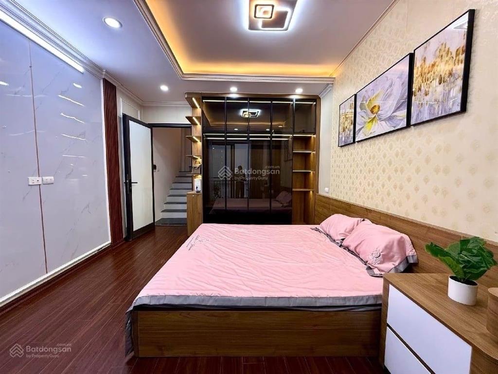 Bán nhà đẹp định công thượng, ô tô đỗ cửa, ngõ thông, dt 31m, 5 tầng, mt 4m, 8.x tỷ