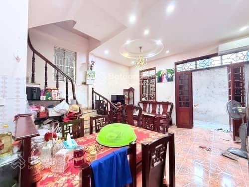 Bán nhà lô góc tây hồ, dt 67m², 4 tầng, mt 6m, 2 thoáng, gần phố, chỉ nhỉnh 15 tỷ