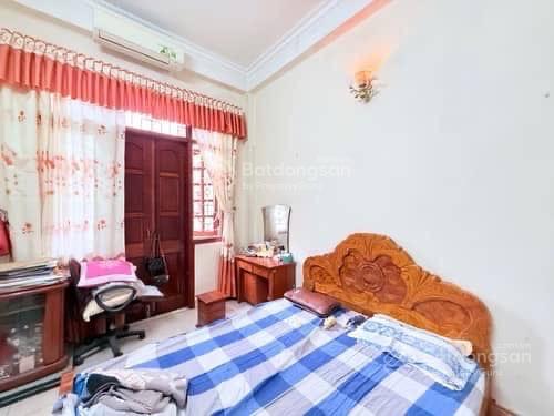 Bán nhà lô góc tây hồ, dt 67m², 4 tầng, mt 6m, 2 thoáng, gần phố, chỉ nhỉnh 15 tỷ