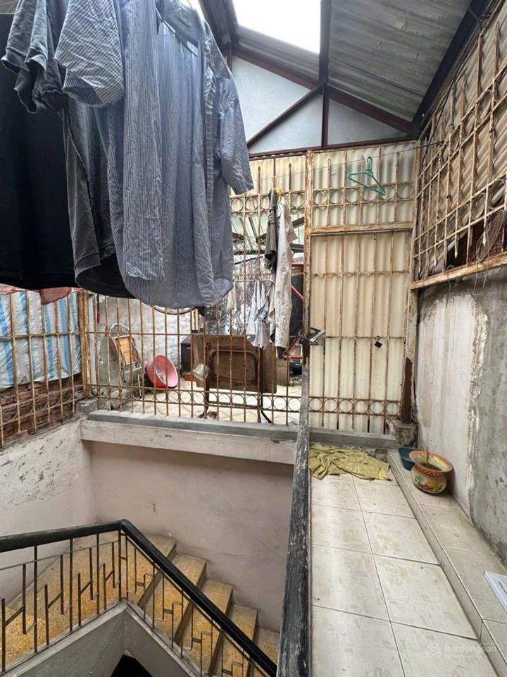 Bán nhà phân lô lý nam đế, quận hoàn kiếm, dt 39m², 3 tầng, mt 3.3m, ô tô đỗ cửa, 1x tỷ