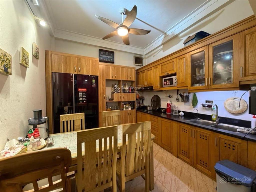 Bán nhà đại mỗ  dt 33m2 5 tầng  cách phố 50m ngõ rộng  nhà đẹp ở ngay  giá nhỉnh 7 tỷ
