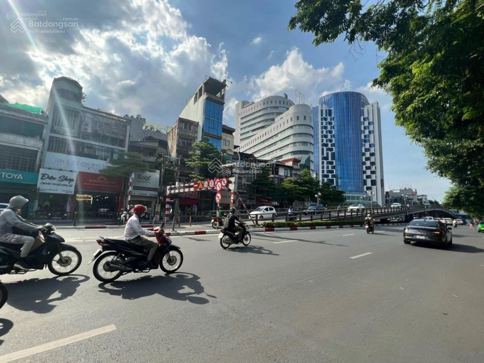 Siêu phẩm mặt phố tây sơn đống đa  350m2  mt 14m  vỉa hè miên man  chỉ 370 tỷ
