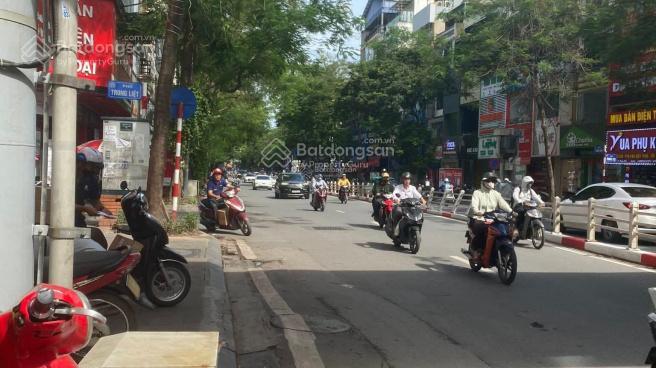 Siêu phẩm mặt phố tây sơn đống đa  350m2  mt 14m  vỉa hè miên man  chỉ 370 tỷ