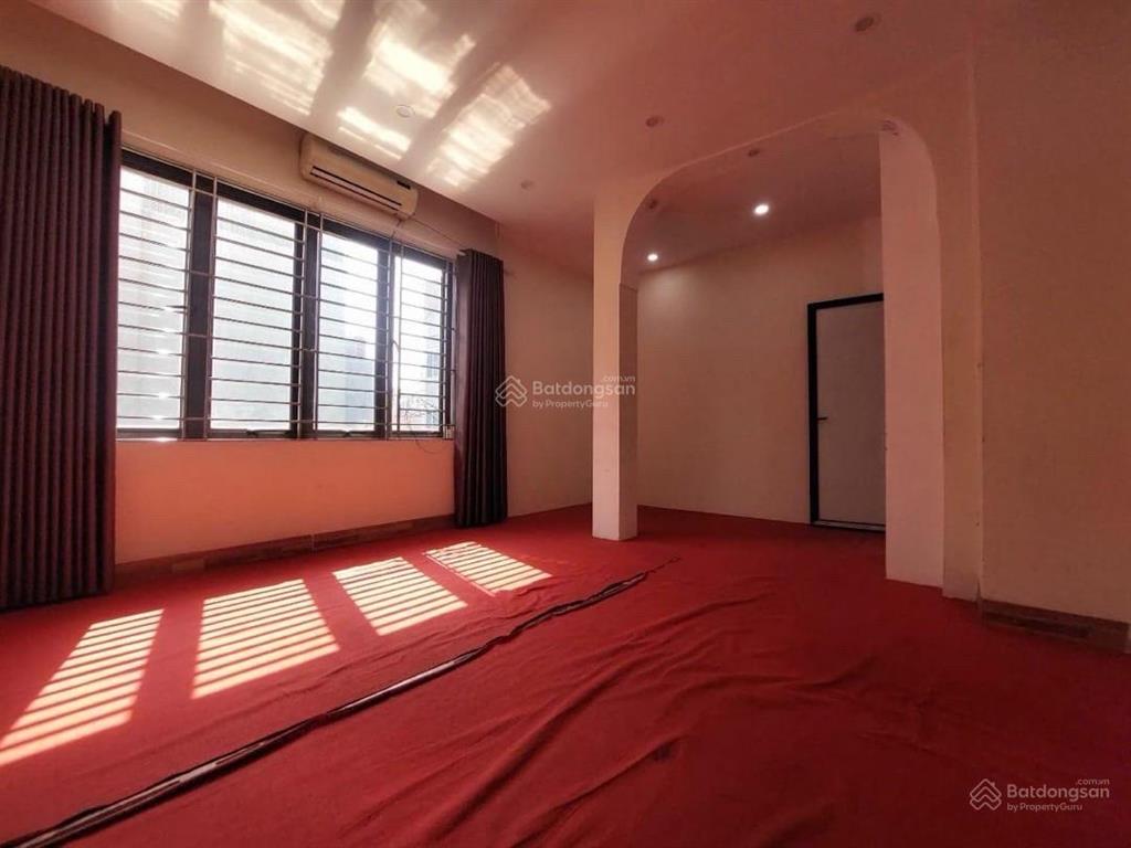 Bán nhà 35m2 lô góc 3 mặt thoáng chiến thắng hà đông  đường 3 ô tô tránh  vỉa hè  sẵn dòng tiền