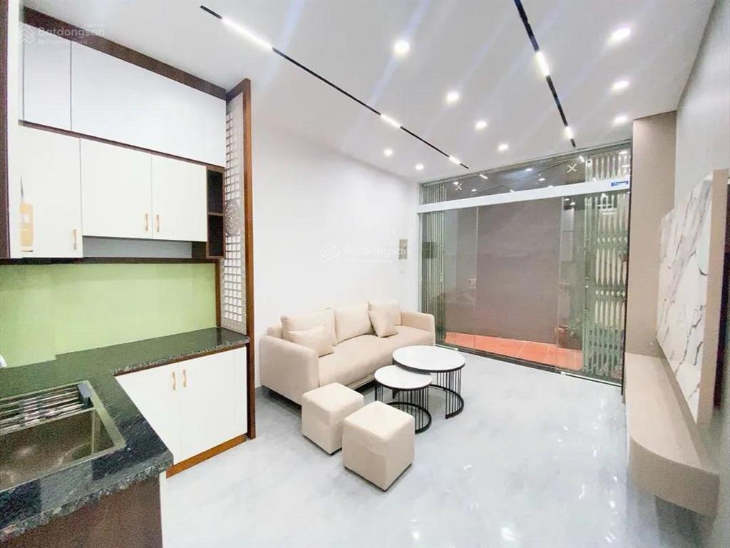 Bán nhà 30m2 x 5 tầng xây mới có thang máy  ngõ chùa xa la hà đông  ô tô đỗ cửa  giá 8.x tỷ