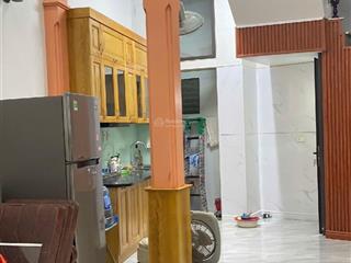 Bán nhà phương mai đống đa, dt 33m2 mt 4,02m, 5 tầng ở ngay, ngõ thoáng, giá nhỉnh 8 tỷ
