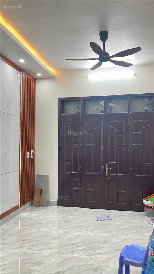 Bán nhà phương mai đống đa, dt 33m2 mt 4,02m, 5 tầng ở ngay, ngõ thoáng, giá nhỉnh 8 tỷ
