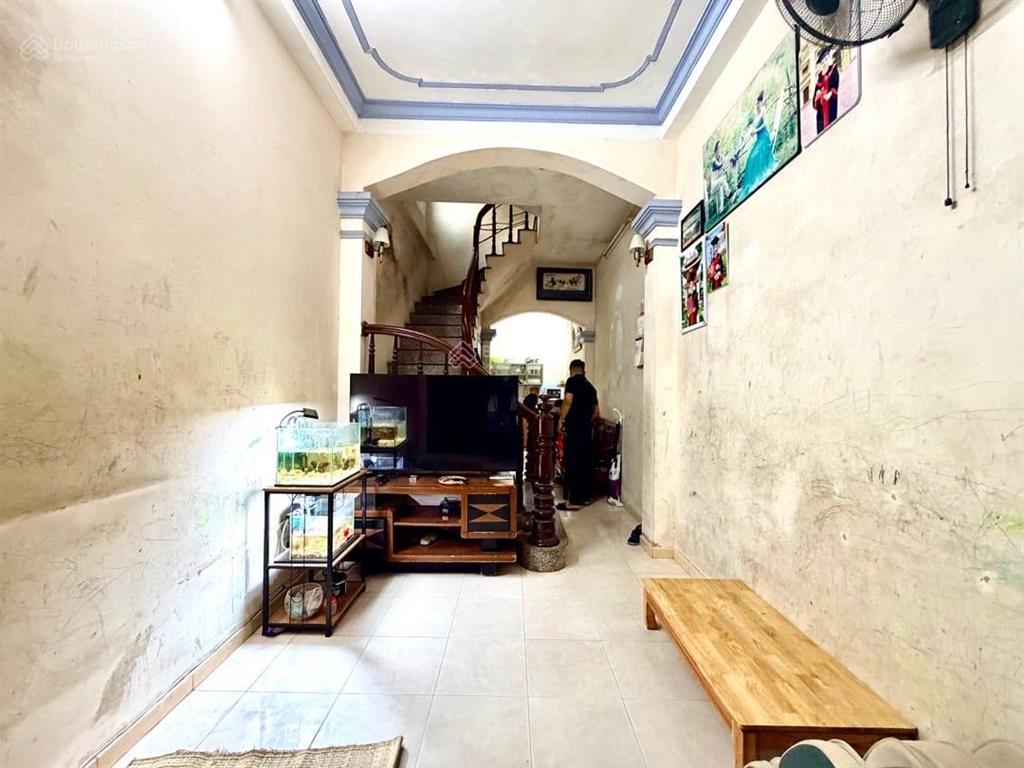Bán nhà riêng đường thanh bình hà đông  40m2 x 3 tầng đẹp ở ngay  sát kđt mỗ lao  10.x tỷ