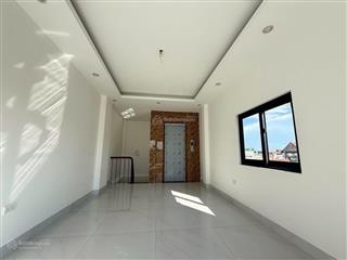 Bán nhà riêng nghĩa lộ yên nghĩa  42.2m2 x 5 tầng mới  ô tô đỗ cửa ngày đêm  9.x tỷ