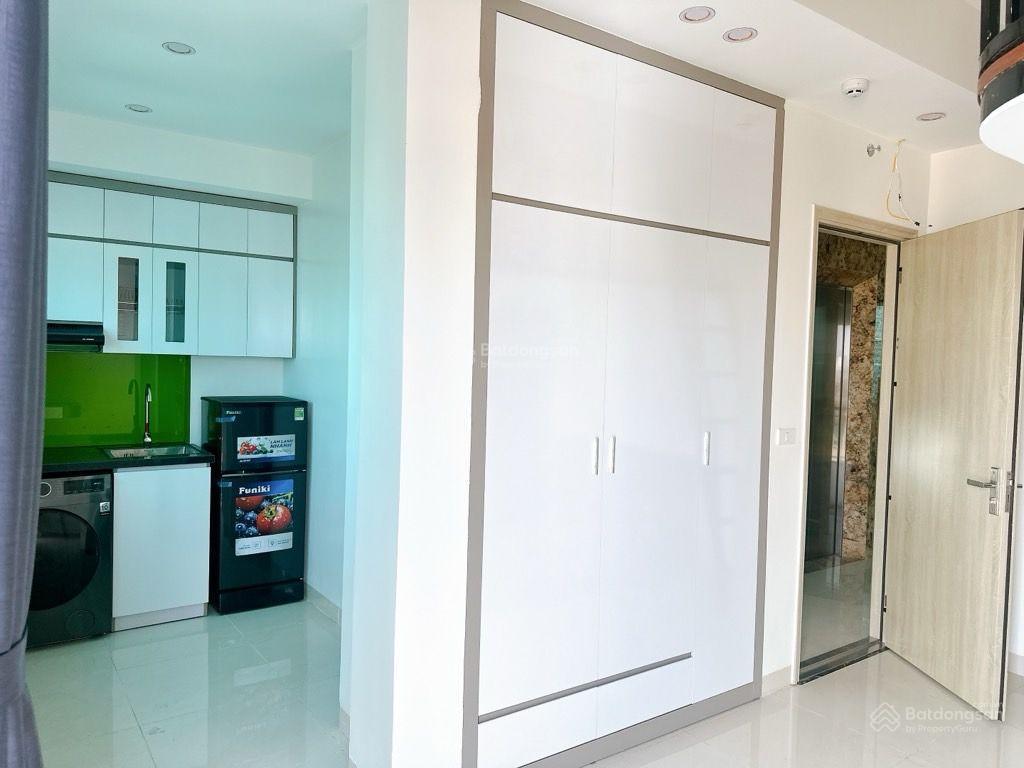 Chdv mới tinh cầu diễn 13 phòng khép kín. nhà 2 mặt thoáng  ô tô đỗ 2 mặt. view hồ cực thoáng