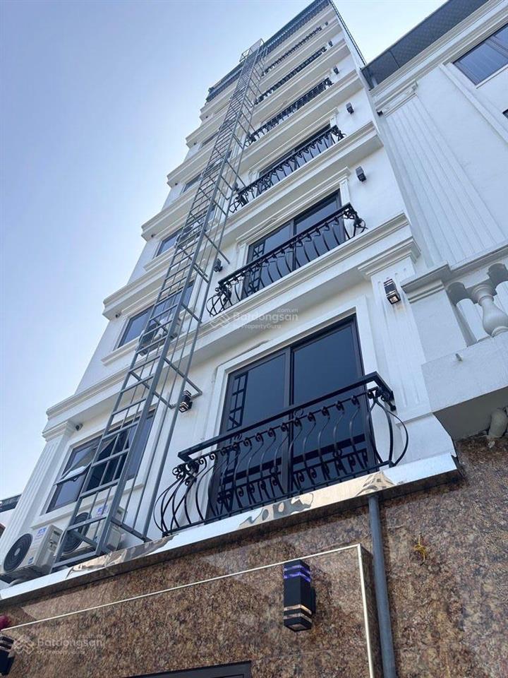 Chdv mới tinh cầu diễn 13 phòng khép kín. nhà 2 mặt thoáng  ô tô đỗ 2 mặt. view hồ cực thoáng