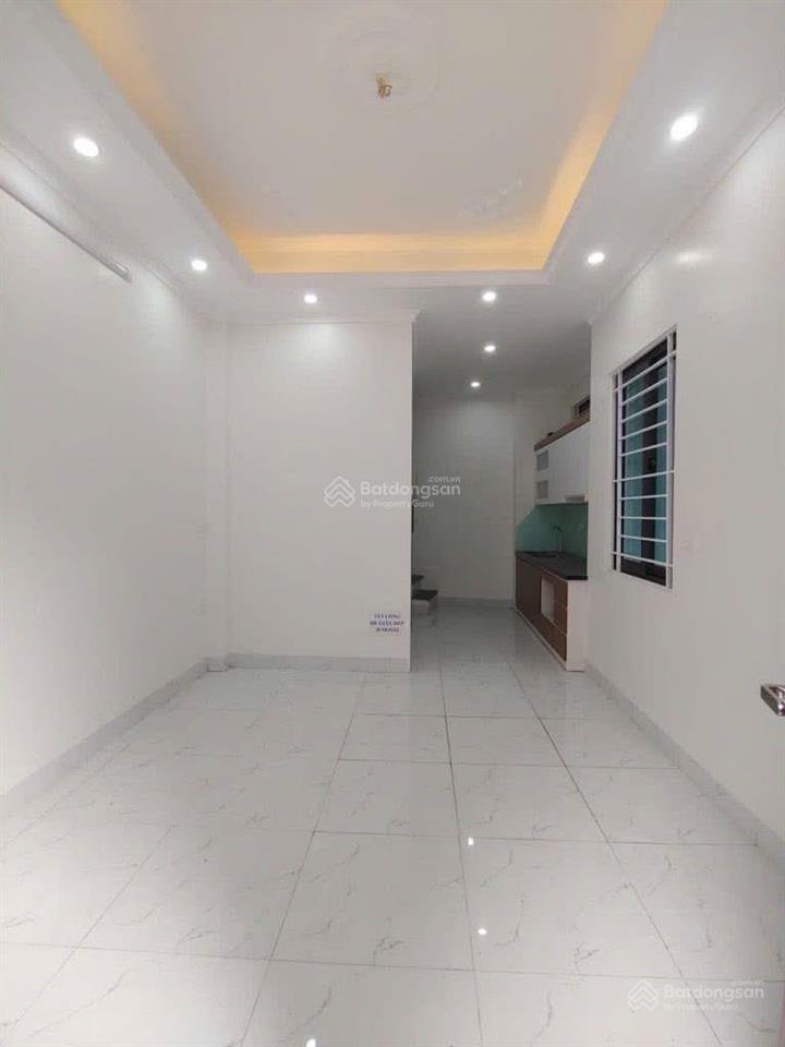 Bán nhà đại cát  bắc từ liêm. lô góc 2 mặt thoáng, mặt ngõ ô tô tránh. xây mới 6 tầng, thang máy