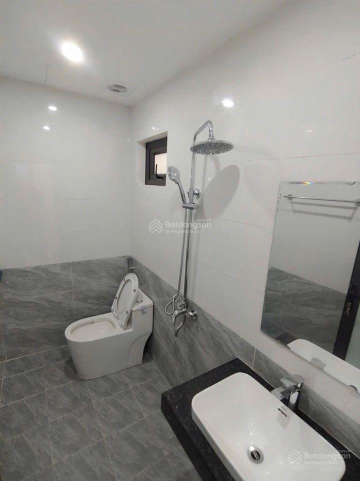 Bán nhà đại cát  bắc từ liêm. lô góc 2 mặt thoáng, mặt ngõ ô tô tránh. xây mới 6 tầng, thang máy