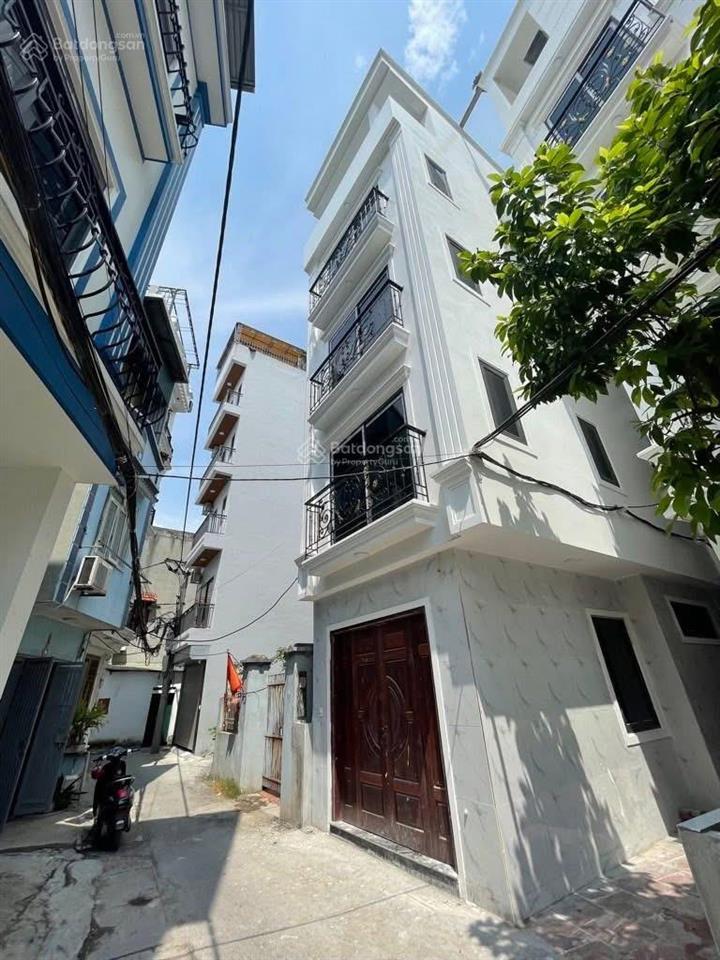 Bán nhà đại cát  bắc từ liêm. lô góc 2 mặt thoáng, mặt ngõ ô tô tránh. xây mới 6 tầng, thang máy