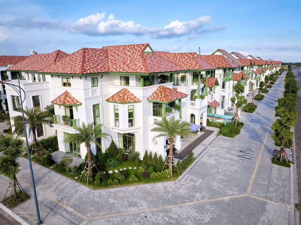 Bán căn biệt thự mặt trong c7 giá trả thẳng 14 tỷ/căn