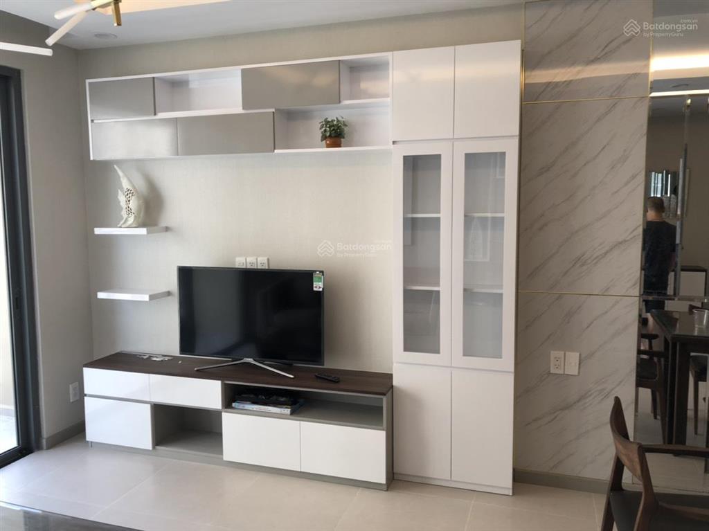 Cần bán căn hộ rivera park quận 10, dt 74m2, 2pn, giá 5,4 tỷ  0931 196 *** thành. view đẹp
