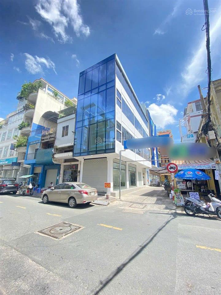 Cho thuê nhà vị trí cực đẹp góc 2 mặt tiền ngay bàn cờ, quận 3.  0931 196 *** thành