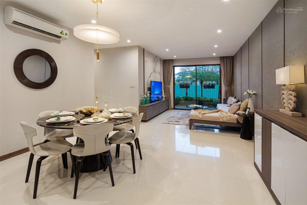 Cần bán ch thuận việt, quận 11, dt 100m2 3pn, 2wc, giá bán 5.9 tỷ.  0931 196 *** thành. sổ hồng