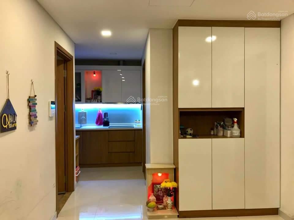 Cần bán căn hộ lầu cao view quận 1, căn góc dt 77.6m2, 2pn giá 5.3 tỷ.  0931 196 *** thành
