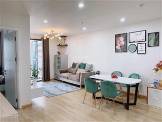 Cần bán gấp căn hộ chung cư hưng ngân, 70m2, 2 pn, 2wc giá 2,4 tỷ nhà đẹp, sổ hồng.  0931 196 ***
