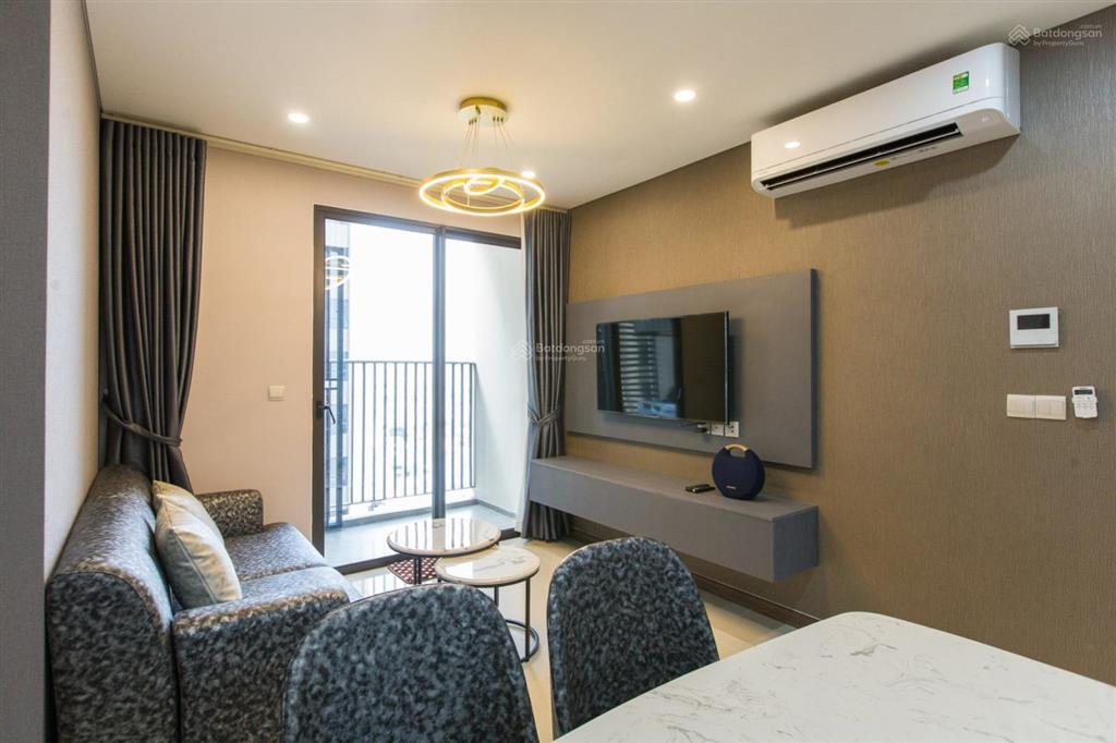 Cần bán gấp căn hộ chung cư hưng ngân, 70m2, 2 pn, 2wc giá 2,4 tỷ nhà đẹp, sổ hồng.  0931 196 ***