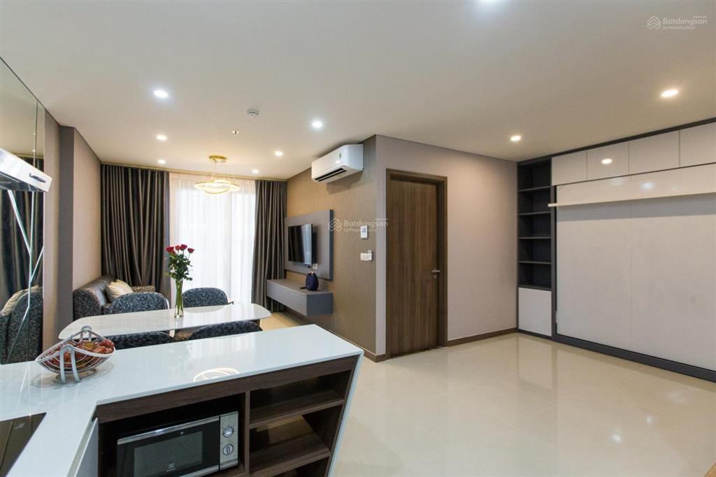Bán căn hộ oriental, quận tân phú, dt 78m2, 2pn, 2wc, giá 4,05 tỷ.  0931 196 *** thành. có sổ hồng