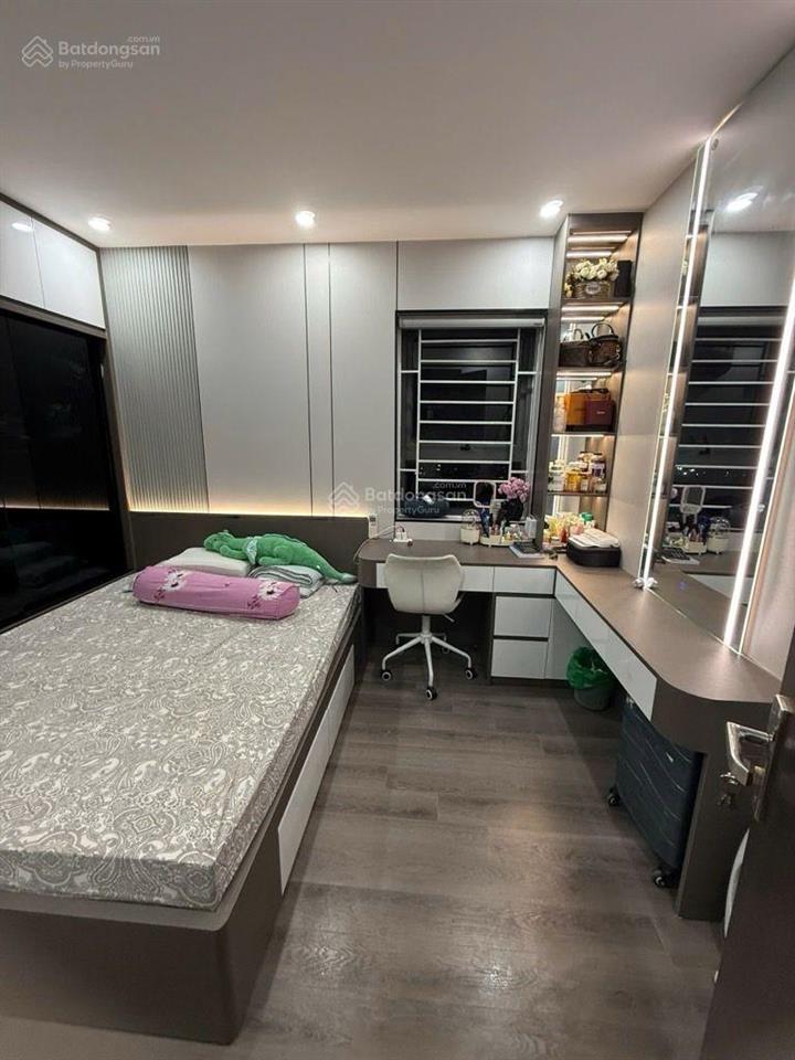 Chính chủ bán căn hộ 2 phòng ngủ, full nội thất đẹp tầng trung tòa rice city tây nam linh đàm