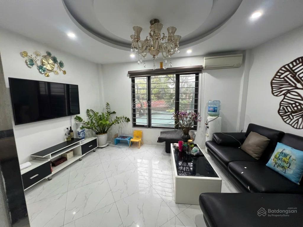Bán nhà 42m2 ô tô vào nhà căn góc 2 mặt thoáng 5 tầng mới cạnh khu đô thị tây nam linh đàm