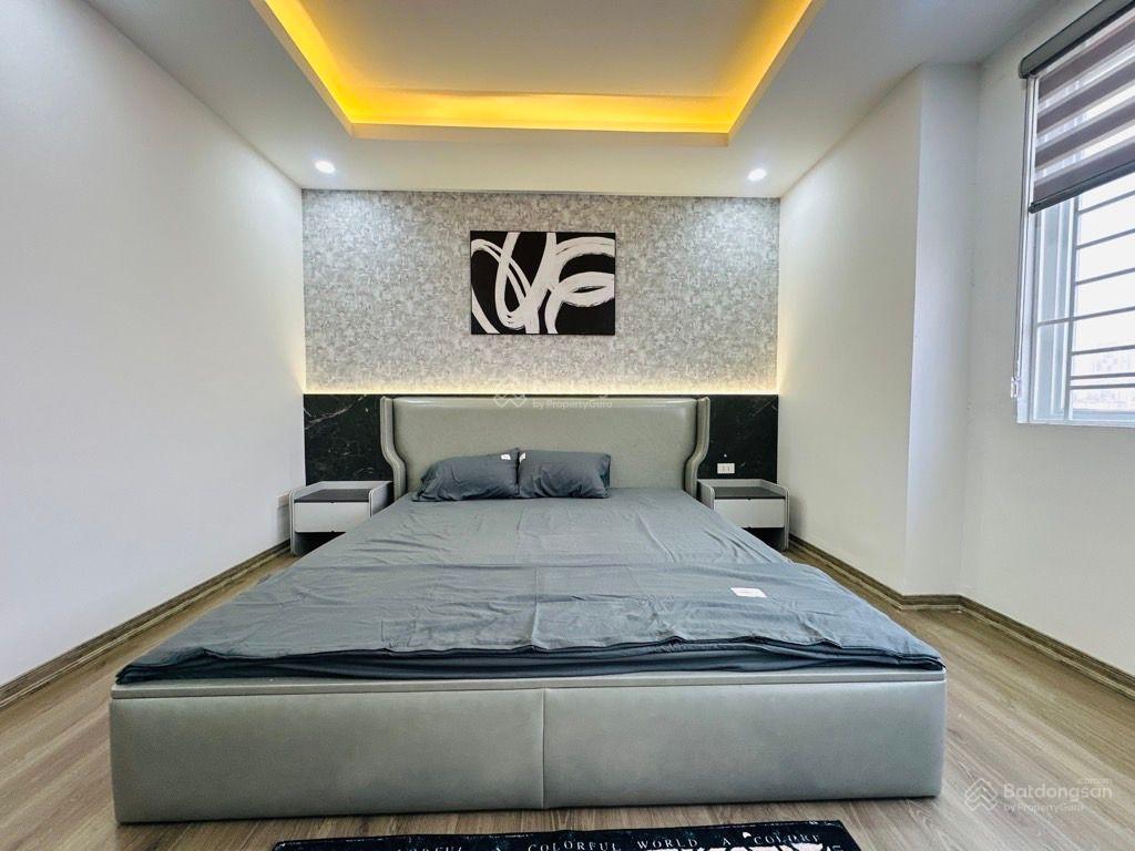 Chính chủ bán căn hộ 2 phòng ngủ 65m2, nội thất đẹp tầng trung tòa ct4a1 tây nam hồ linh đàm