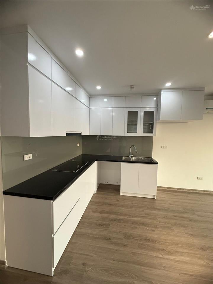 Chính chủ bán căn góc 70m2, 3 phòng ngủ tầng trung chung cư a1, a2 khương đình, thanh xuân