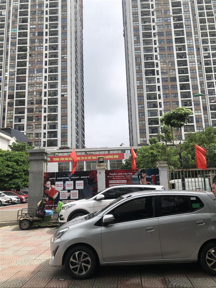 Chính chủ bán căn góc 70m2, 3 phòng ngủ tầng trung chung cư a1, a2 khương đình, thanh xuân