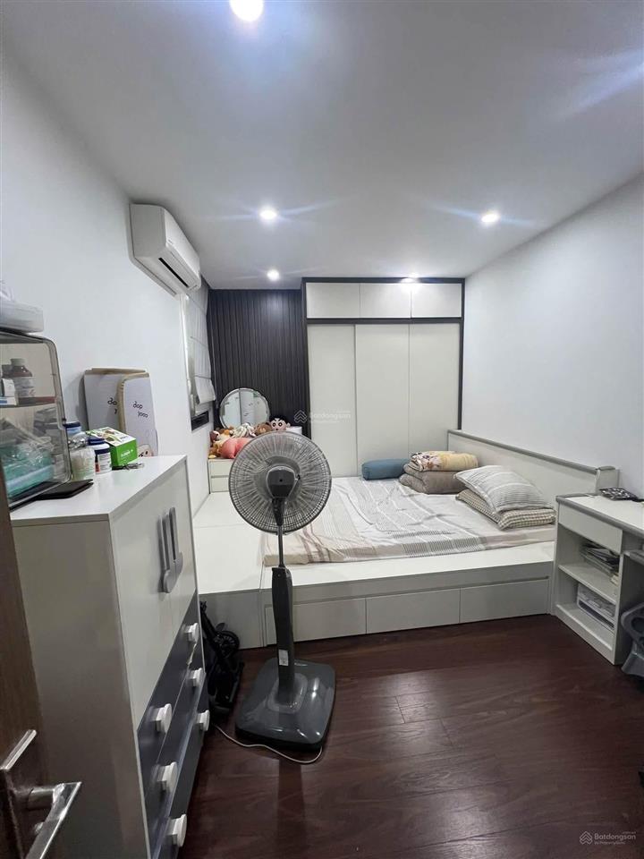 Chính chủ bán căn hộ 75m2 chung cư cao cấp eco green đường nguyễn xiển