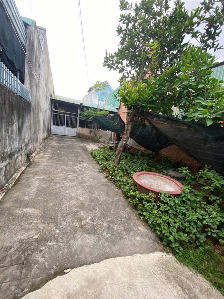 Không còn thứ 2 mặt tiền bên hông trường cấp 1 tphong mới, chủ cần bán gấp kinh doanh ok ngang 6,3m