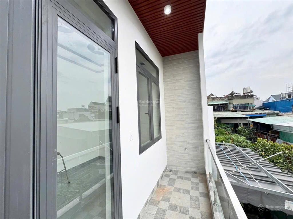 Chủ gửi bán nhà lầu kp11a tân triều (tân phong cũ) nhà nằm gần trường cấp 1 tân phong, gần chợ 26,