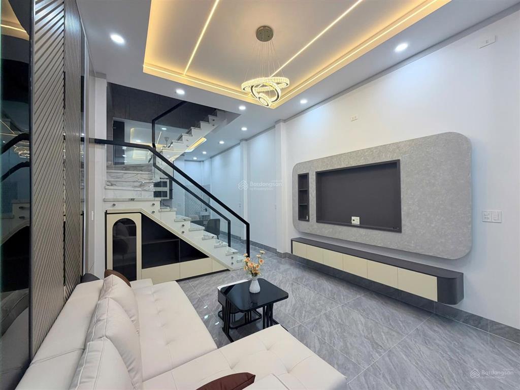 Chủ gửi bán nhà góc 2 mặt tiền 1 trệt 1 lầu
gần chợ phúc hải tp. biên hòa,đường nguyễn ái quốc