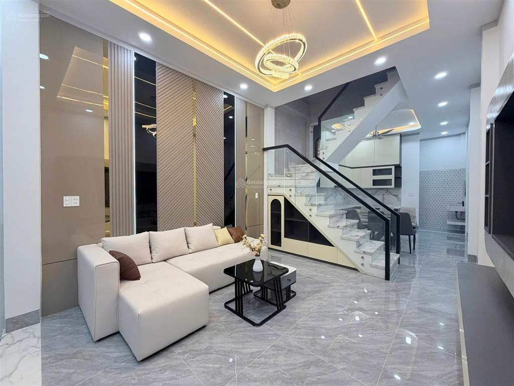 Chủ gửi bán nhà góc 2 mặt tiền 1 trệt 1 lầu
gần chợ phúc hải tp. biên hòa,đường nguyễn ái quốc
