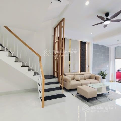 Cần bán nhà ngay chợ nhỏ tân hiệp, ngay đường nguyễn ái quốc