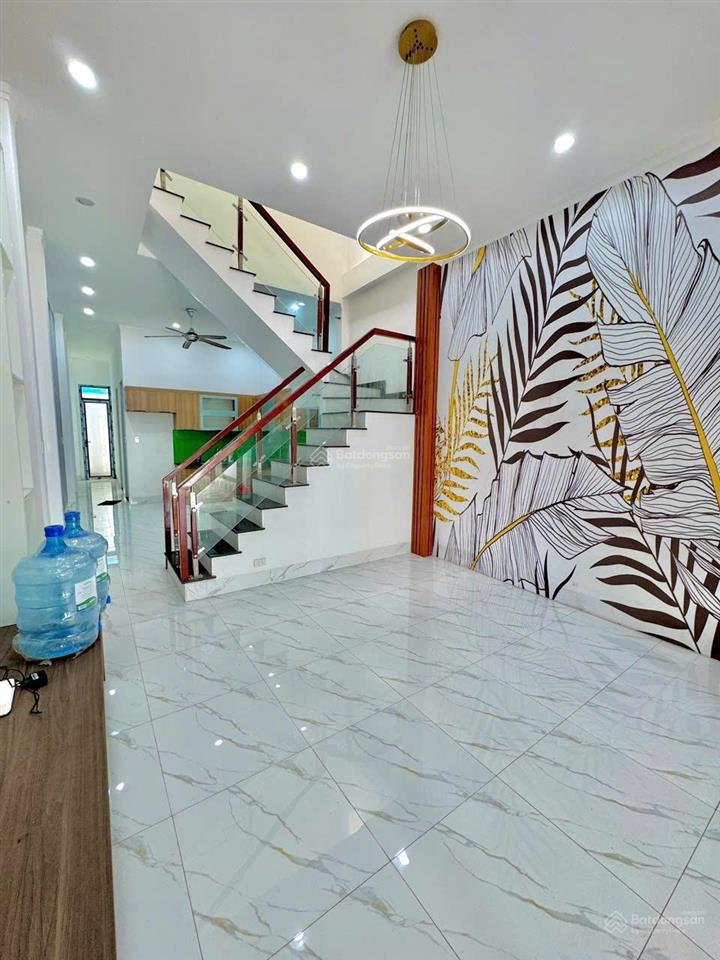 Nhà cho thuê ,ngay chợ 26 cách đường đồng khởi 300m.nhà lầu kp9 tân phong. nguyễn văn tiên