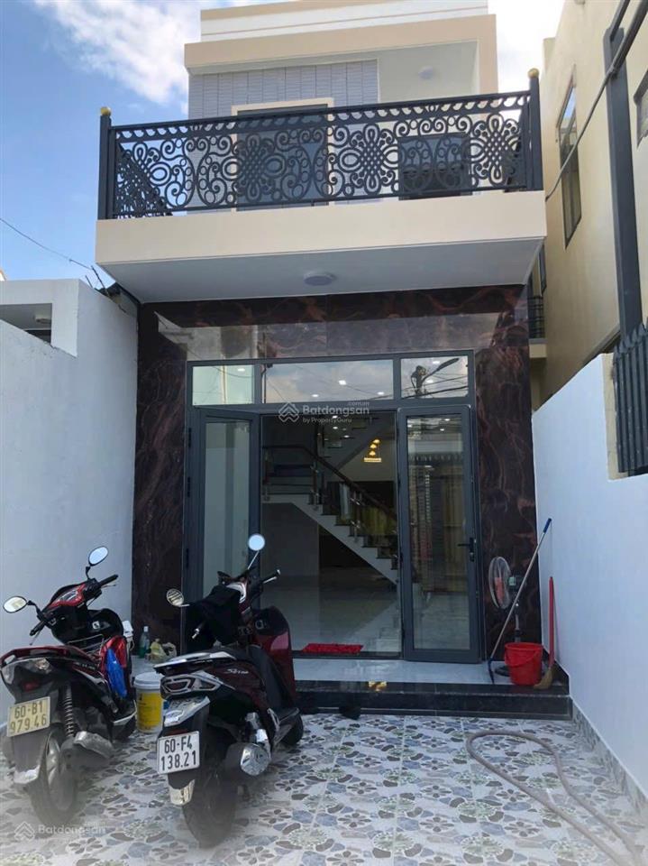 Bán nhà 1 lầu 1 trệt p. tân phong gần chợ 26 cách chợ chỉ 100m tiện ở và kinh doanh nhỏ