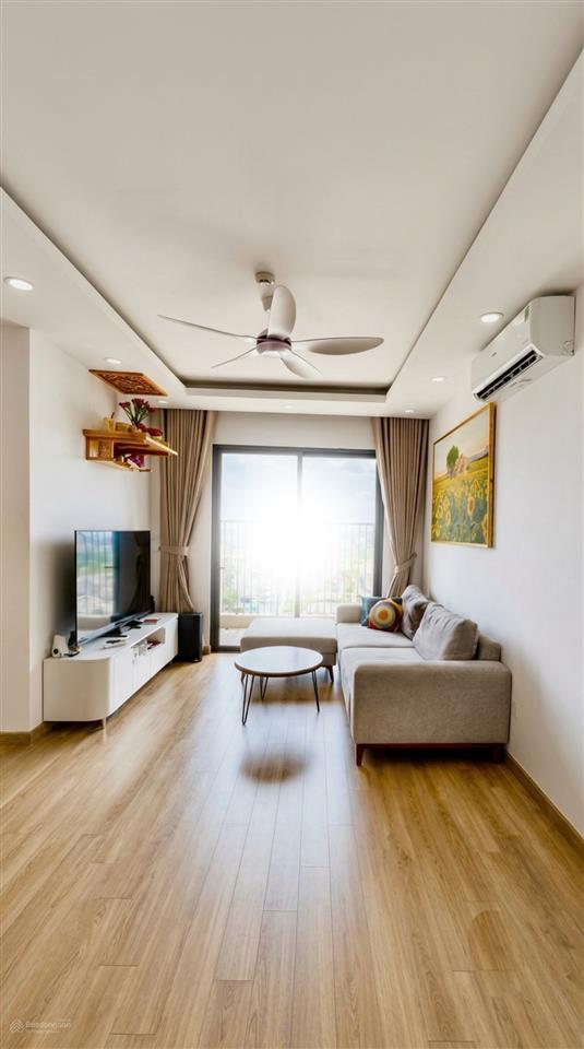 6,15 tỷ căn 2pn the wisteria full đồ đẹp, sẵn sổ, chủ hỗ trợ bank 70%.  e linh 0936 079 ***
